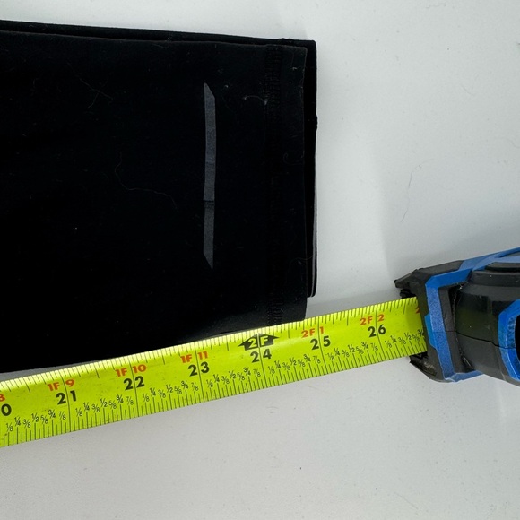 Athleta Women's Interval Leggings - Picture 9 of 12